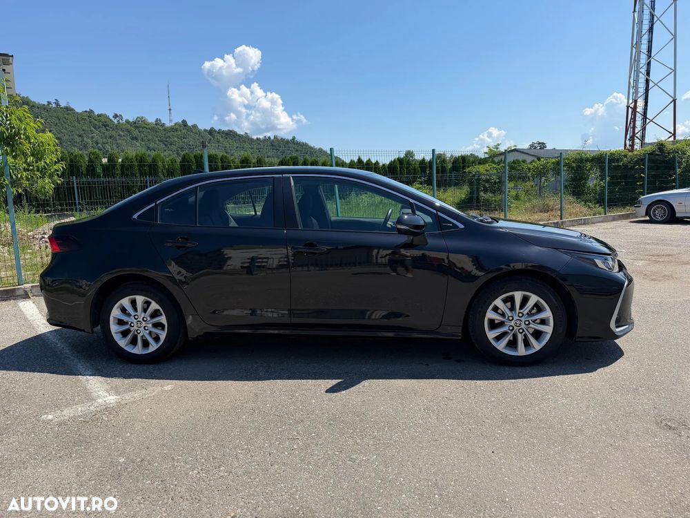 TOYOTA Corolla 2023 — imagine 7