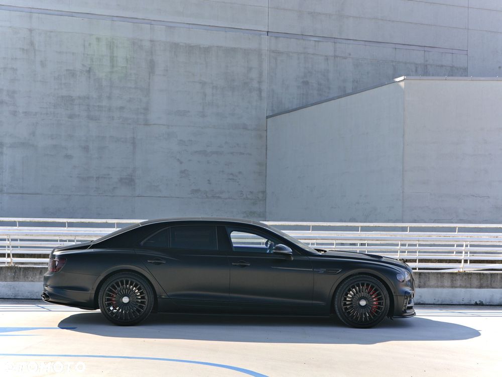 Bentley Flying Spur - 10