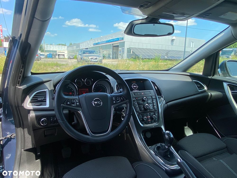 Opel Astra 1.4 Turbo - 17