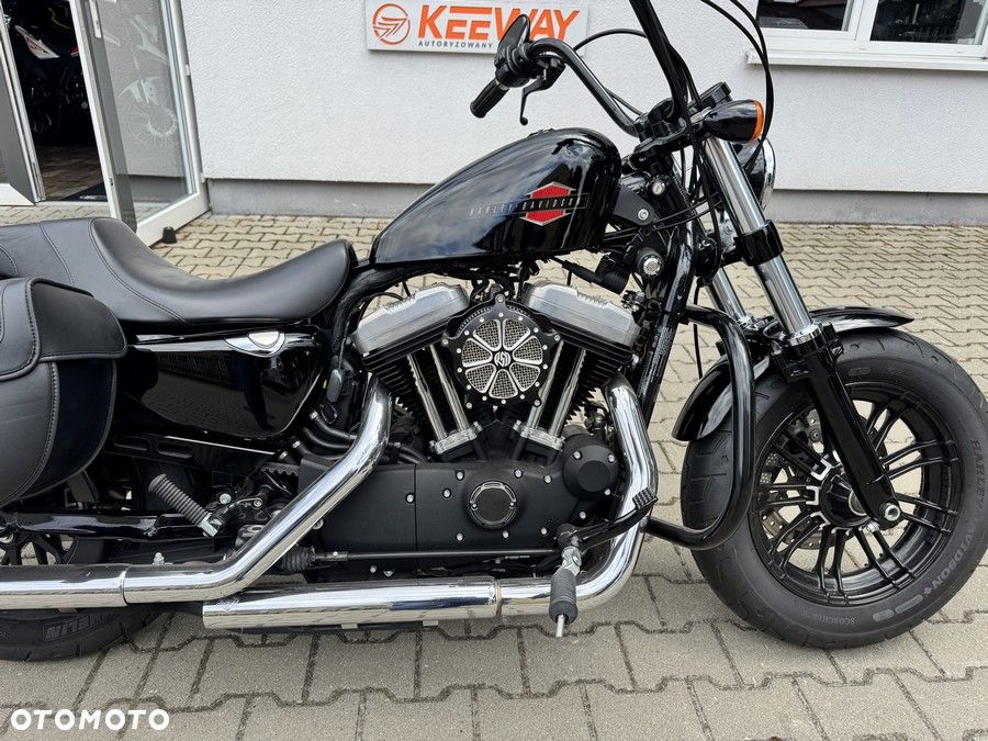 Harley-Davidson Sportster Forty-Eight - 6