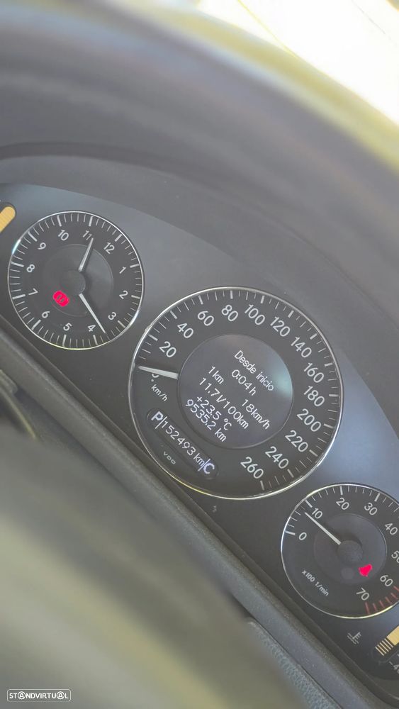 Mercedes-Benz CLK 200 K Avantgarde Aut. - 5