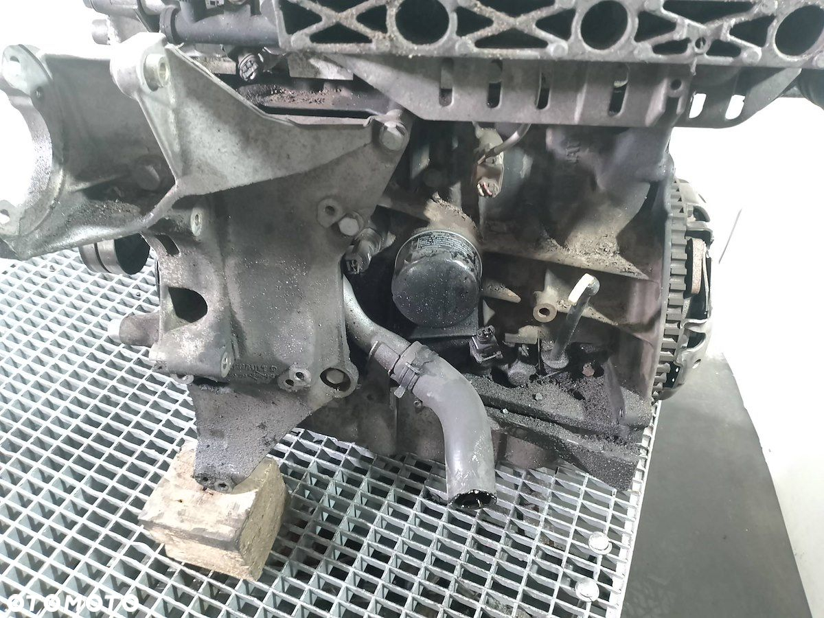 SILNIK RENAULT LAGUNA II ( 02-07 ) F4R6714 2.0 16V - 8