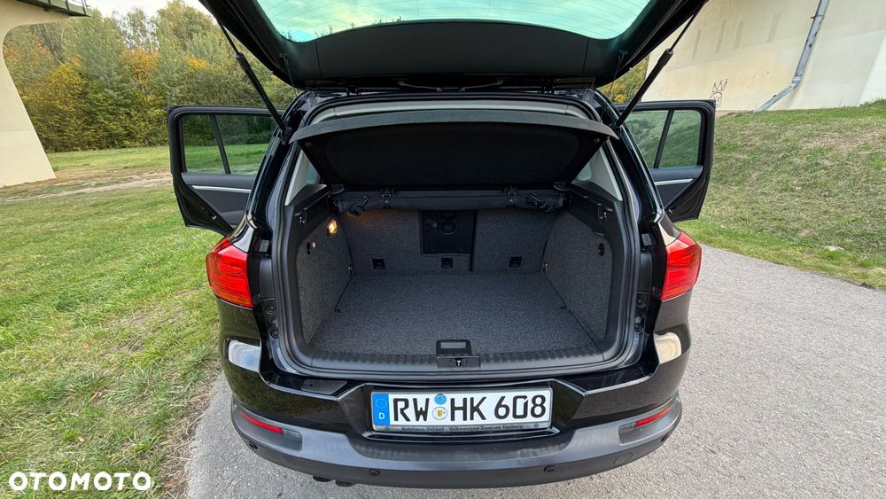 Volkswagen Tiguan - 15