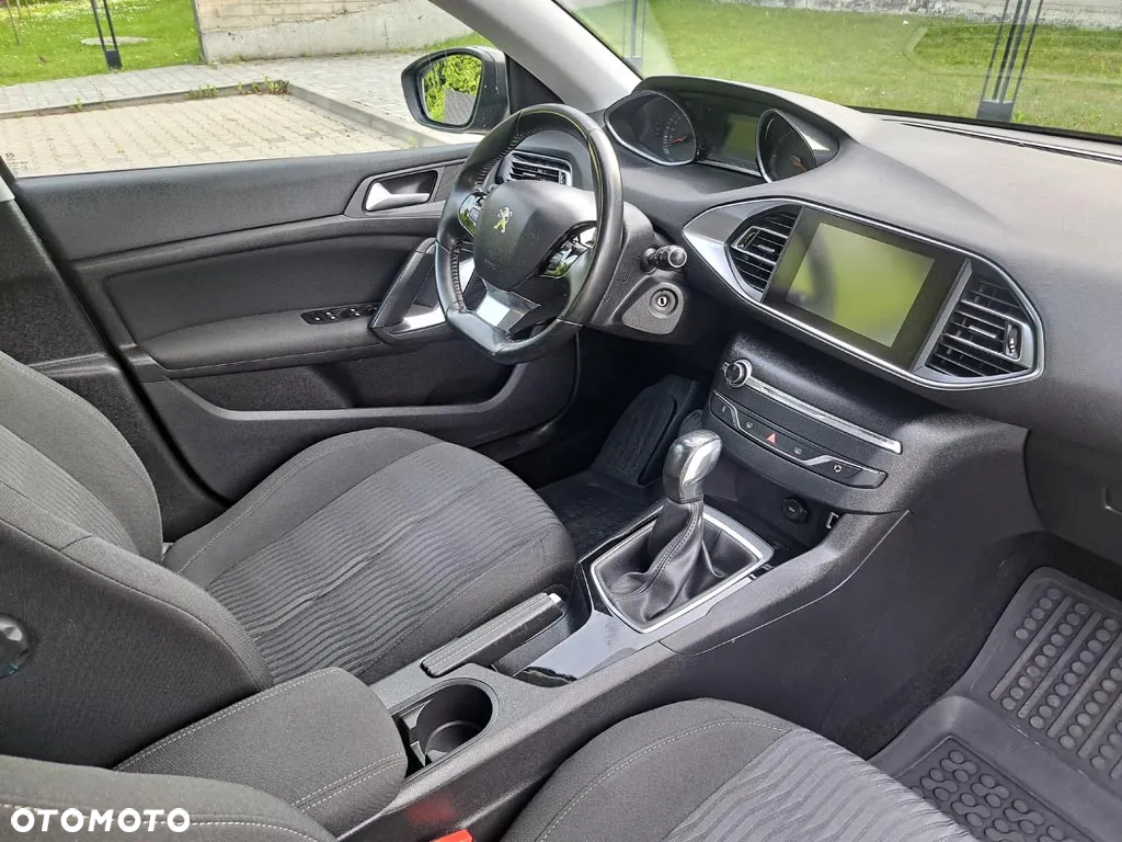 Peugeot 308 1.6 HDi Active - 8