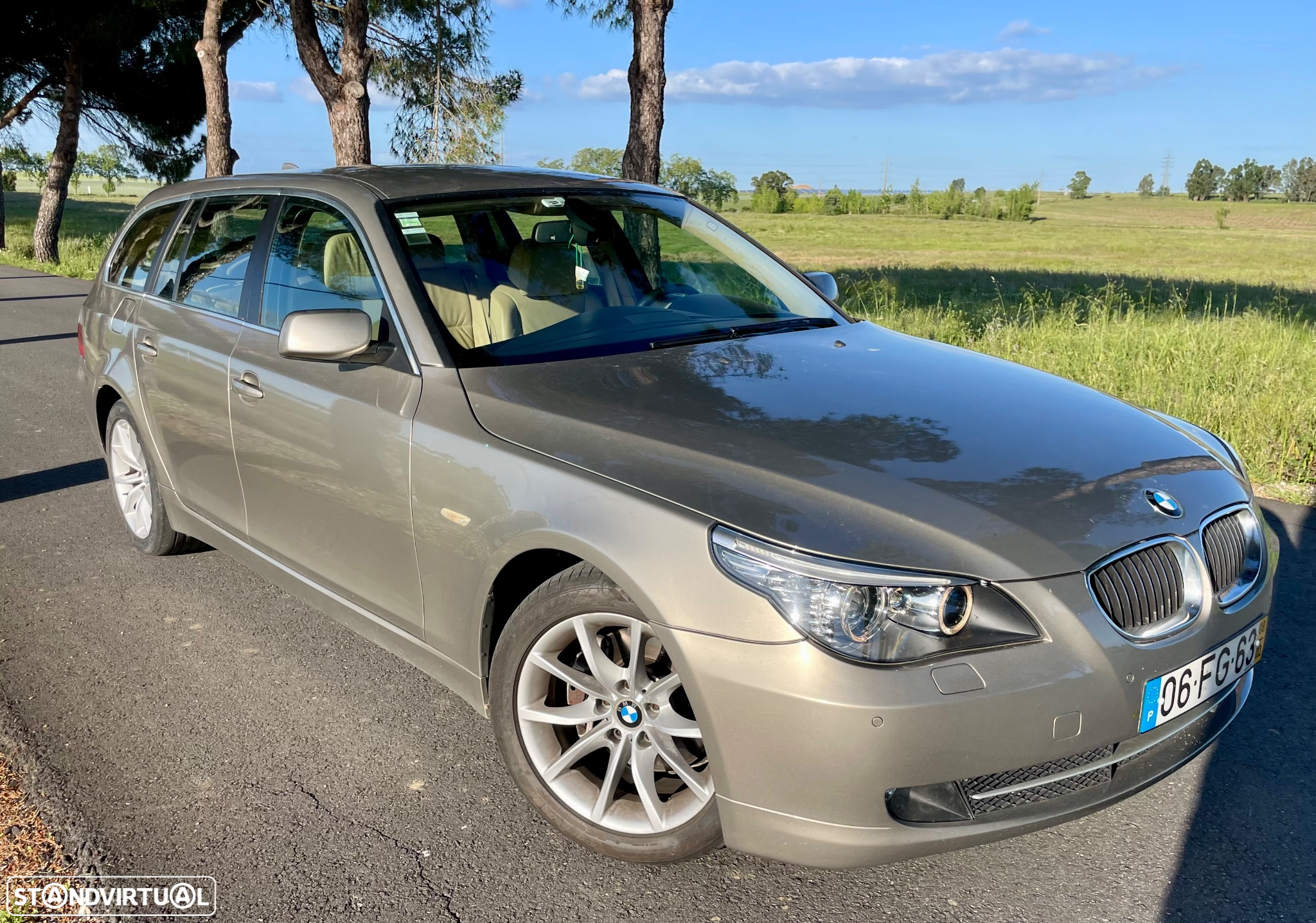 BMW 530 dA Touring Executive - 2