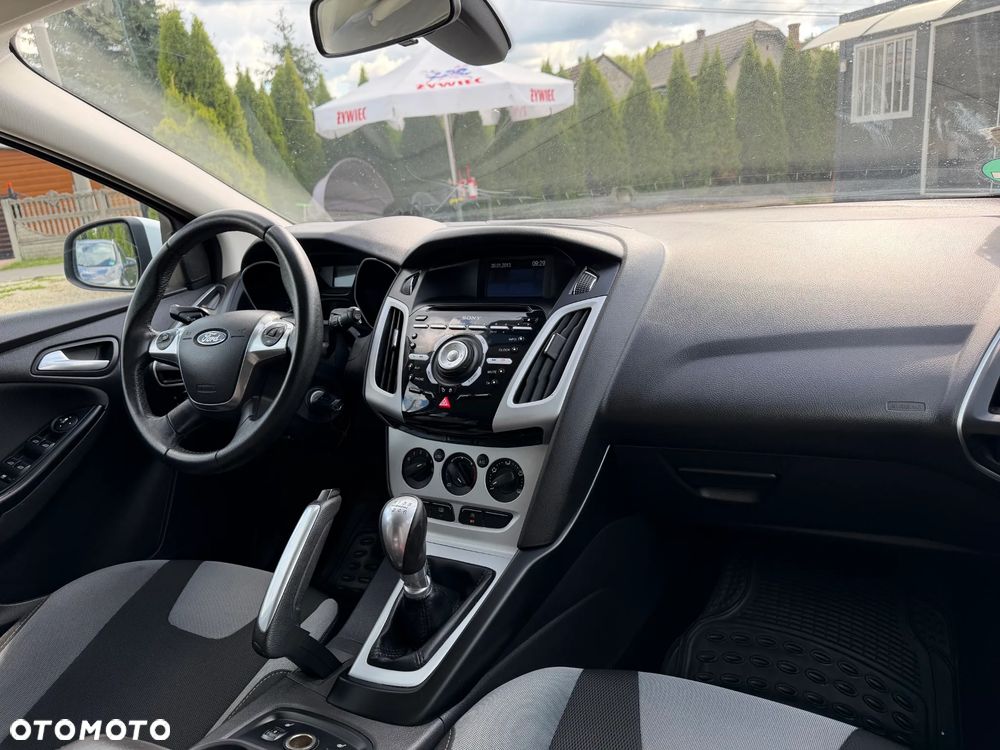 Ford Focus 1.6 EcoBoost Start-Stopp-System Titanium - 13