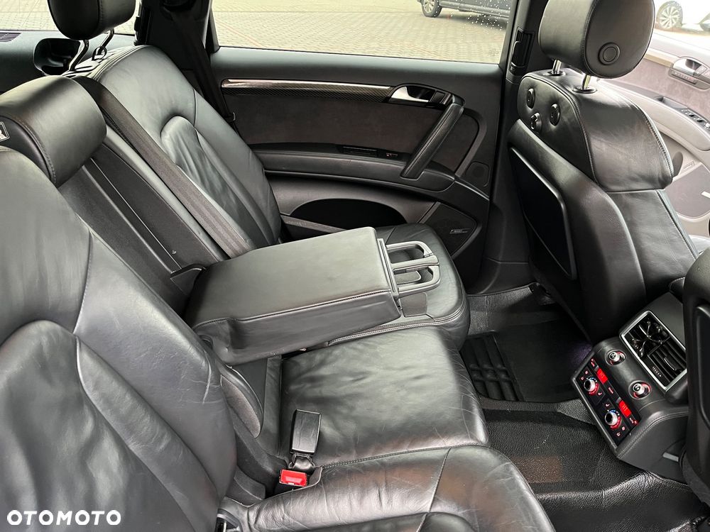 Audi Q7 3.0 TDI DPF clean diesel Quattro Tiptronic - 20