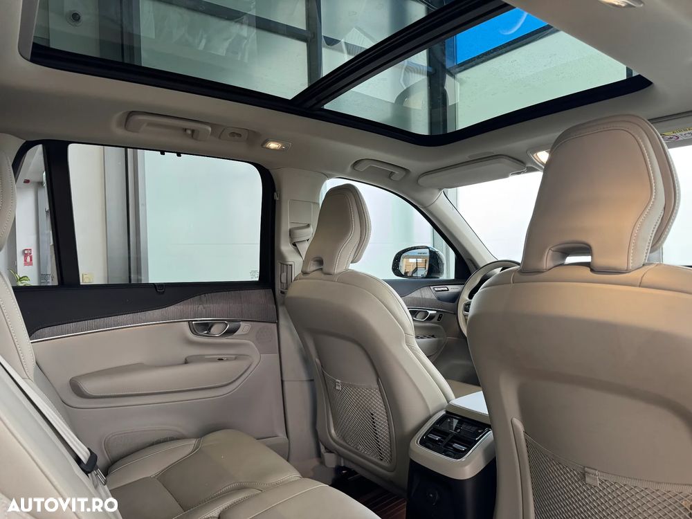 Volvo XC 90 Recharge T8 AWD Plus Dark - 14