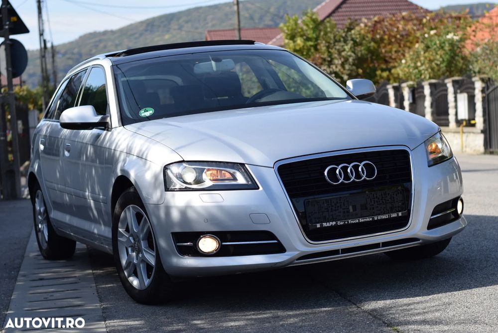 Audi A3 Sportback 2012 photo 2