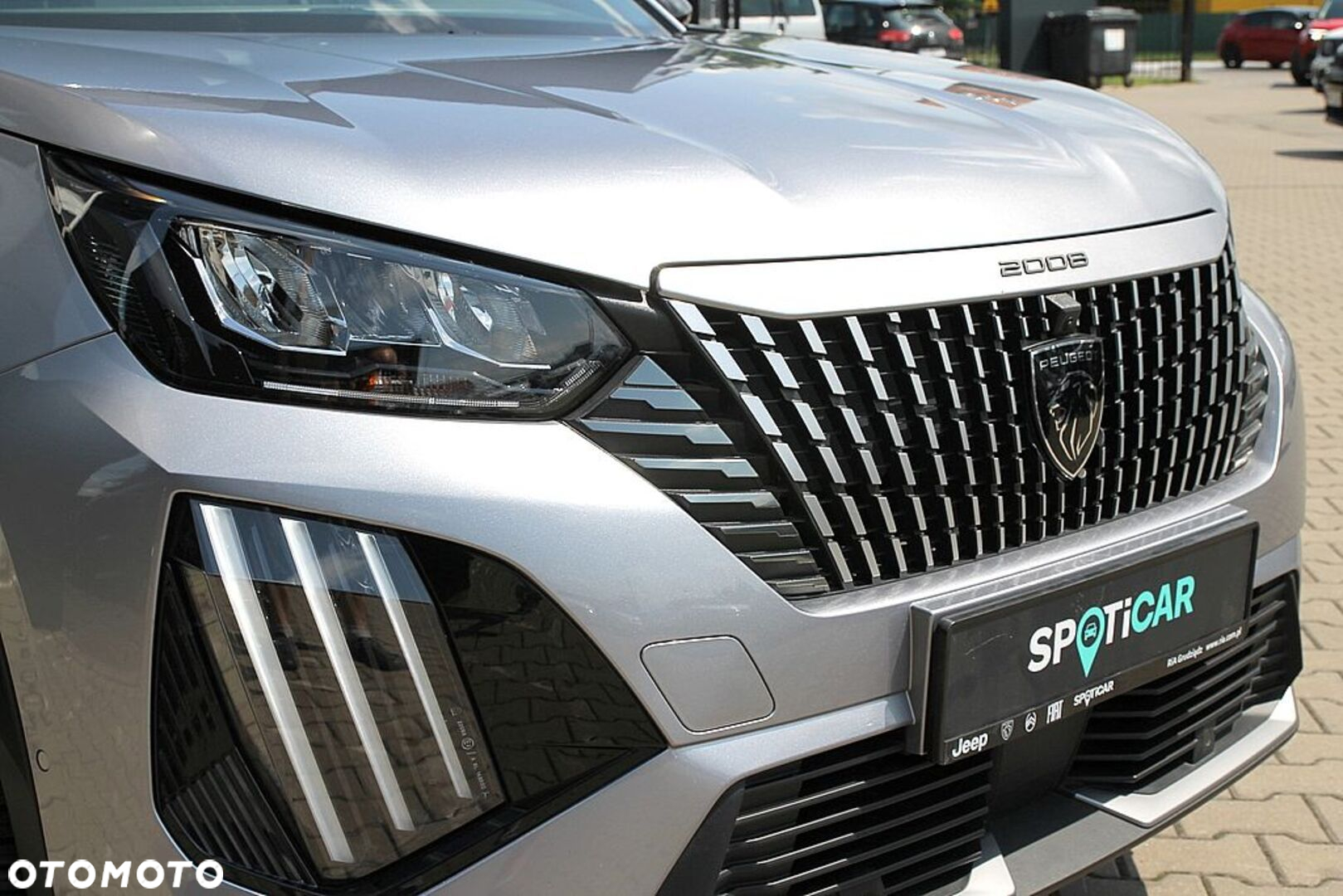 Peugeot 2008 - 18