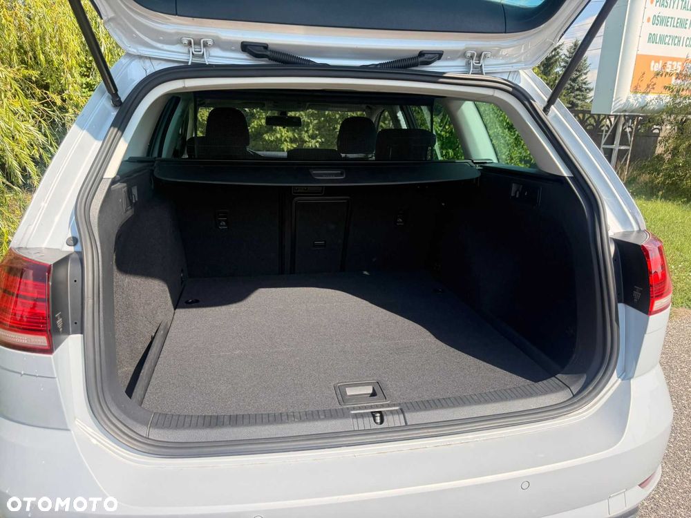 Volkswagen Golf Variant - 6