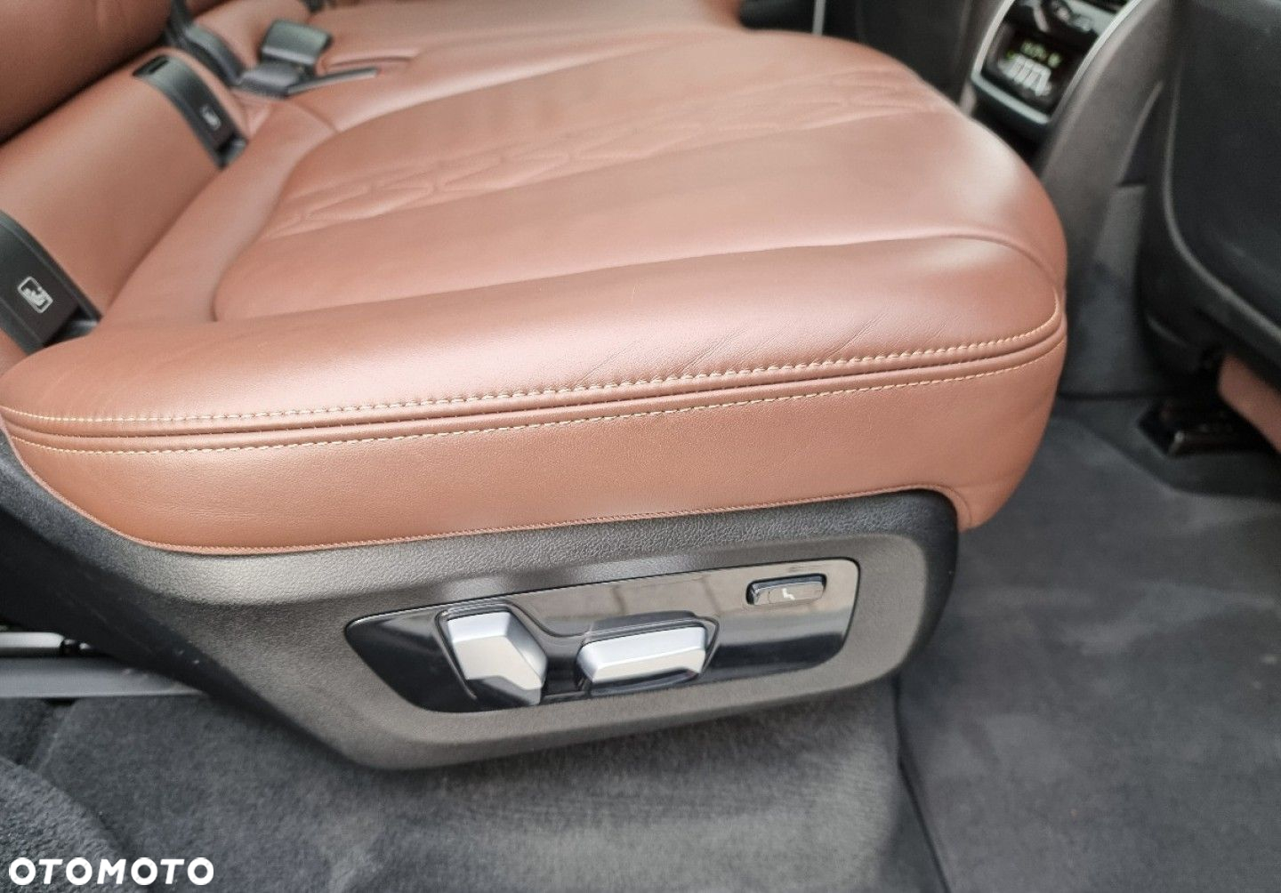 BMW X7 M50d sport - 28