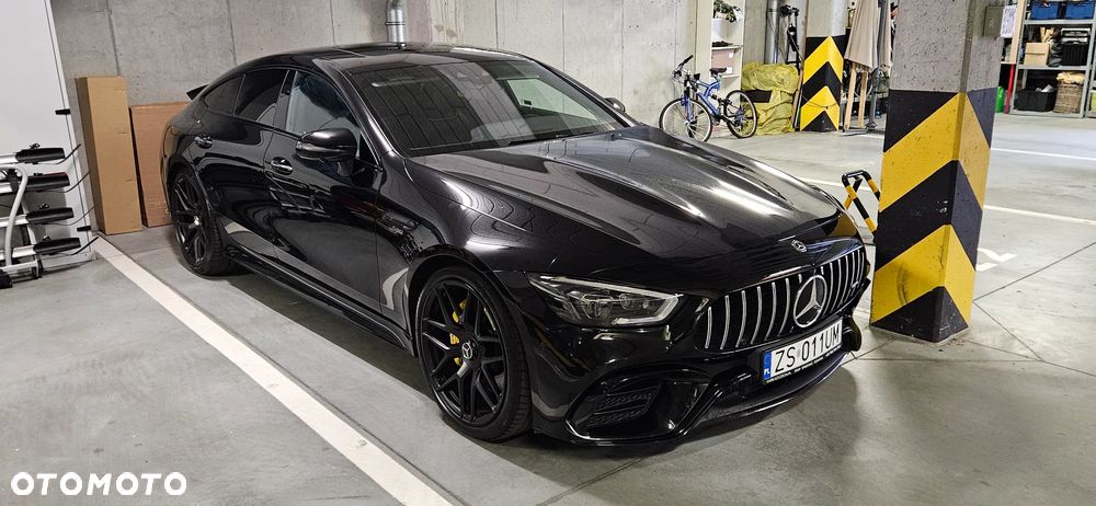 Mercedes-Benz AMG GT 43 4-Matic+ - 37