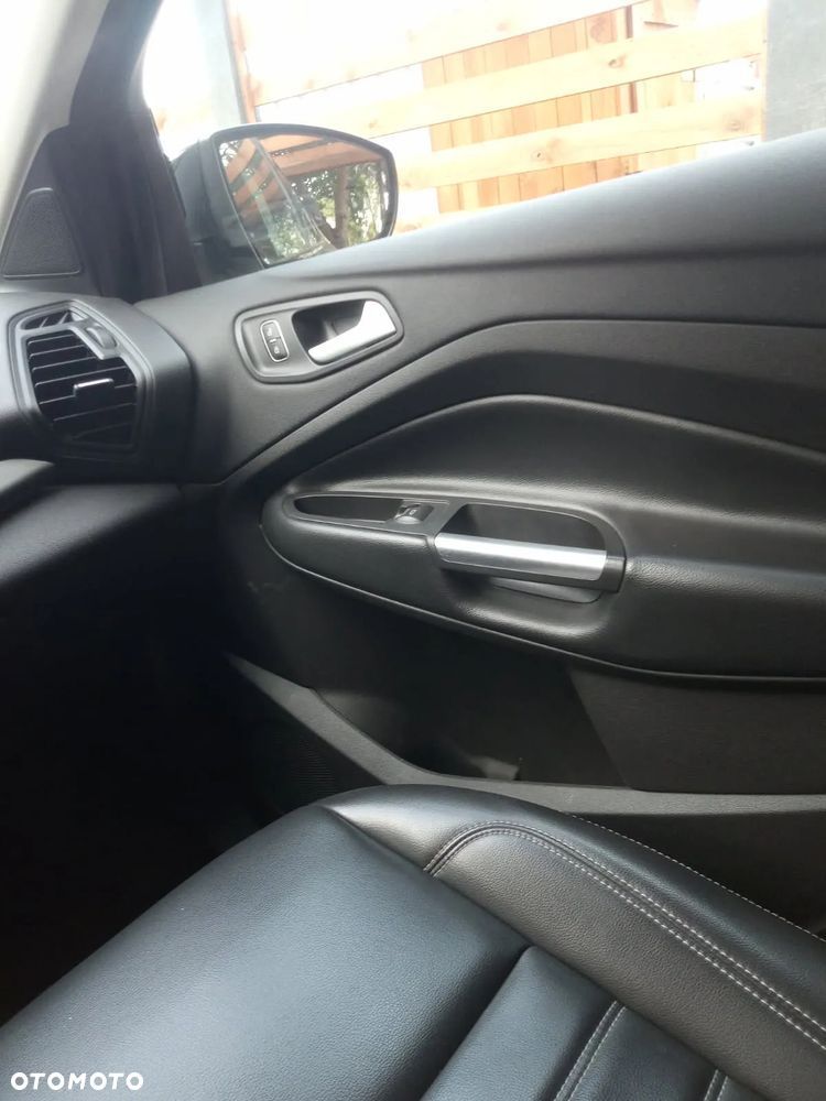 Ford Escape 1.5 EcoBoost AWD SE - 10
