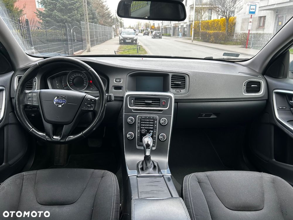 Volvo S60 D3 Geartronic Kinetic - 5