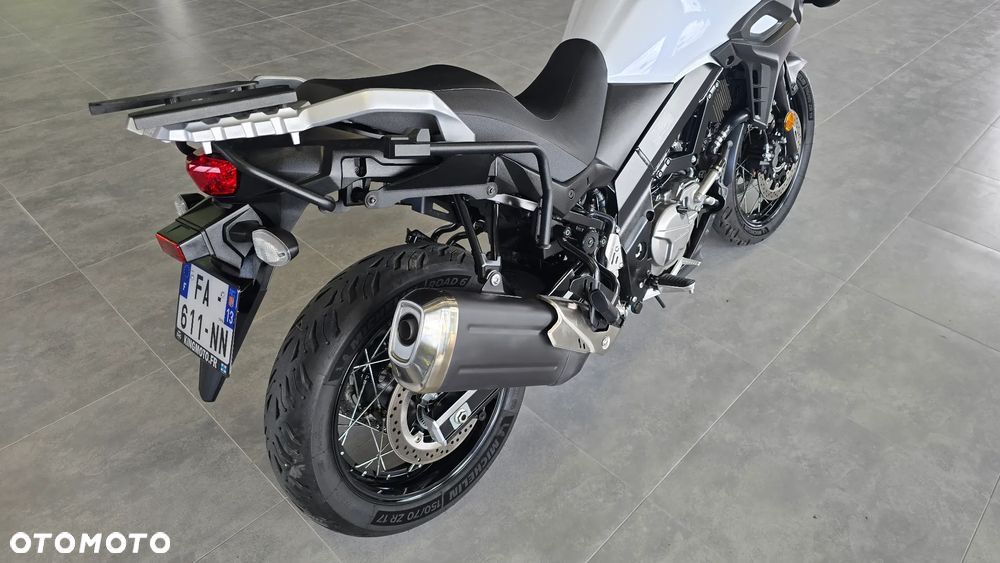 Suzuki V-STROM - 31