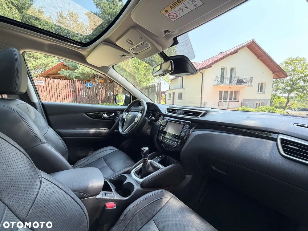 Nissan Qashqai 1.6 DIG-T Tekna+ - 28