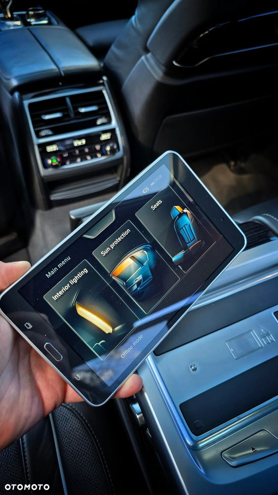 BMW Seria 7 750Li Edition Exclusive - 26