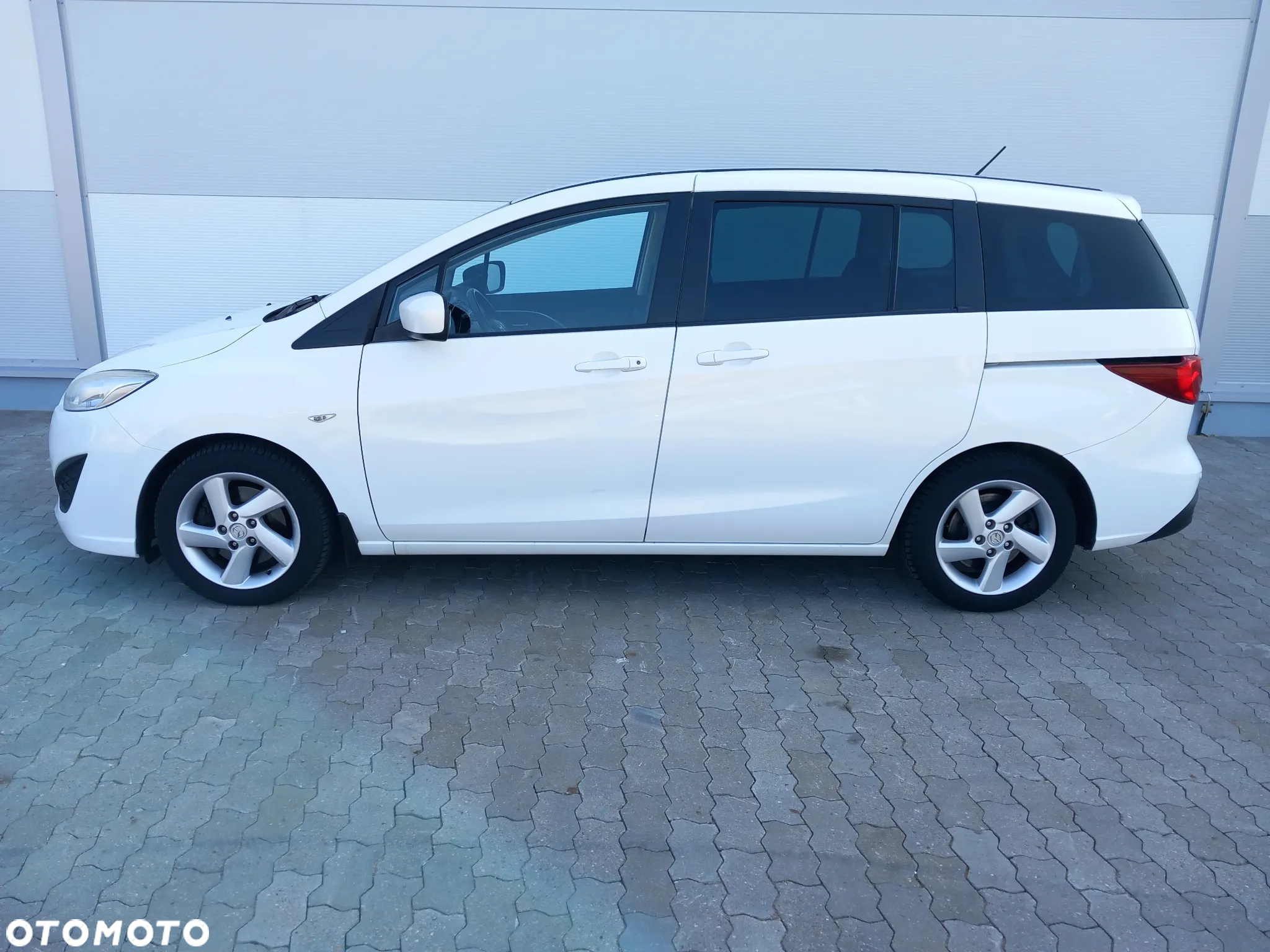 Mazda 5 2.0 MZR-DISI i-stop Sendo - 12