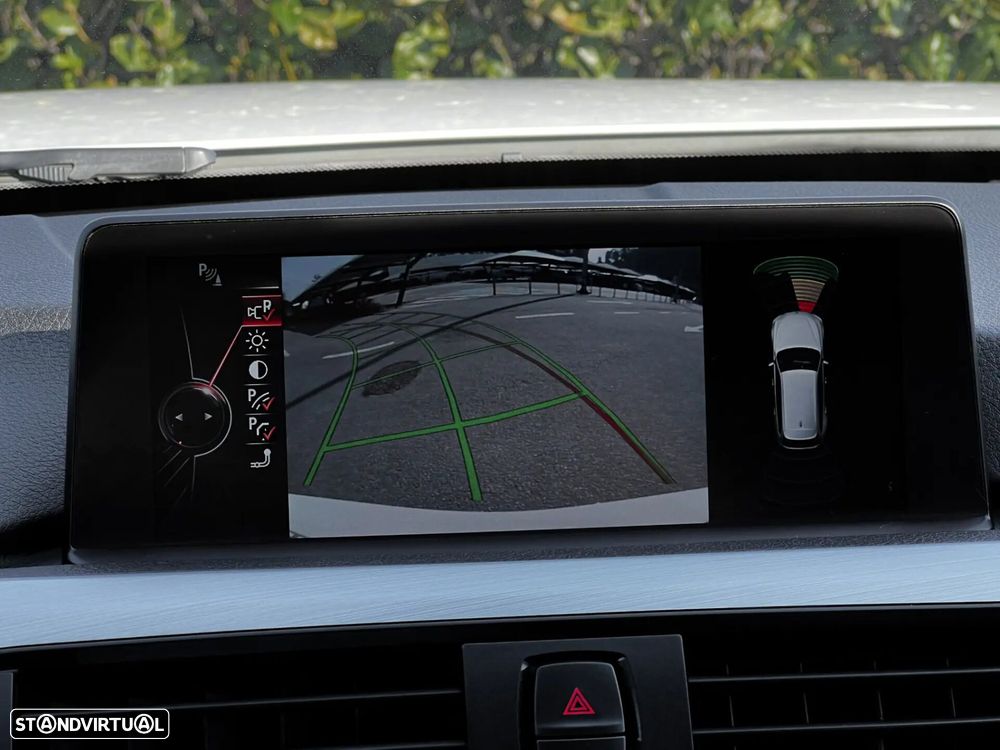 BMW 318 d Pack M - 10