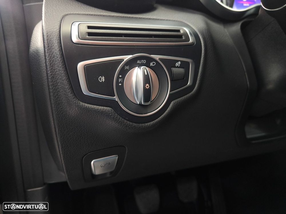 Mercedes-Benz C 220 d AMG Line - 20