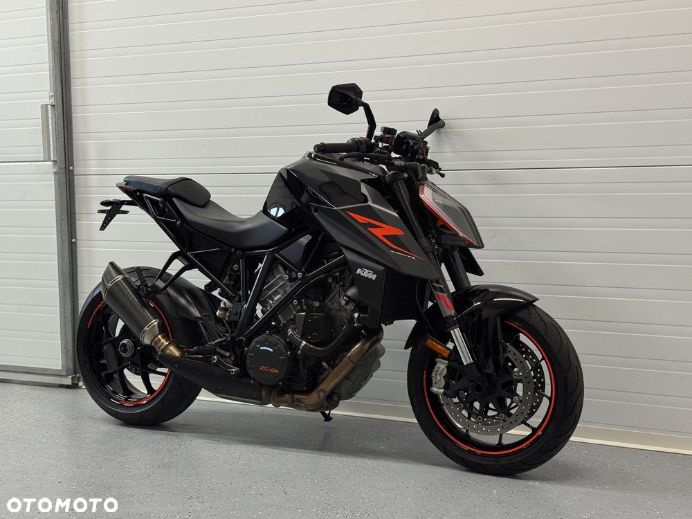 KTM Super Duke - 1
