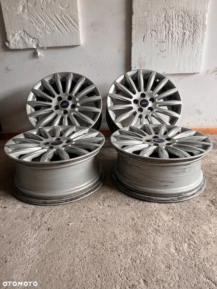 Ford Mondeo - 20
