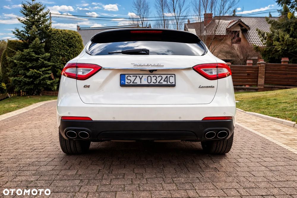 Maserati Levante S Q4 - 9