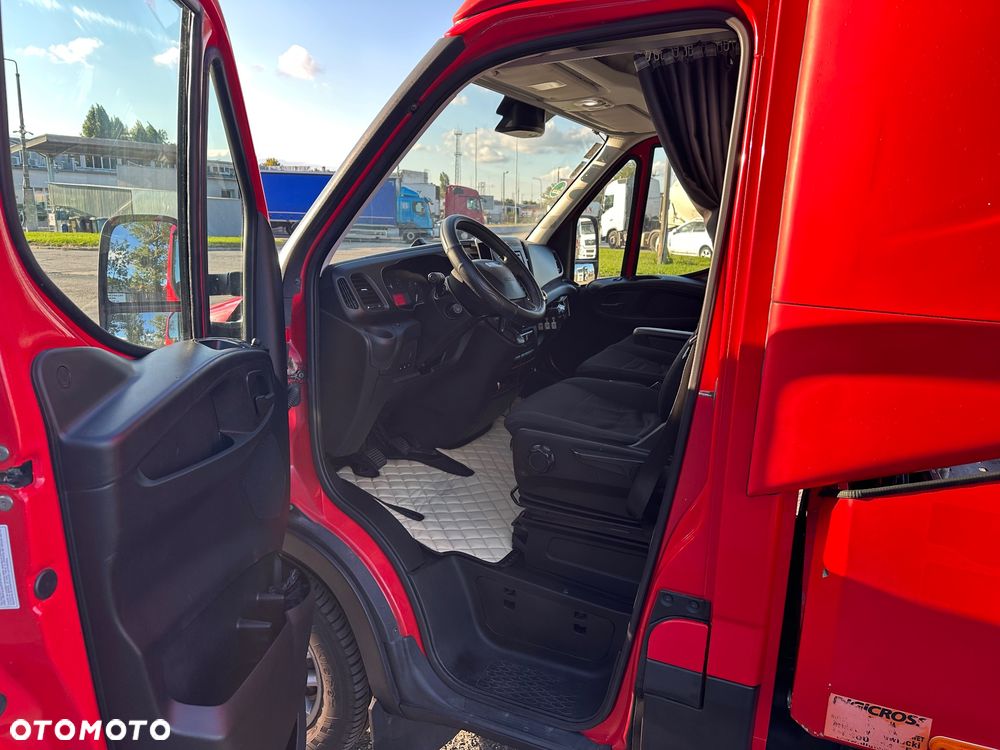 Iveco Daily - 12
