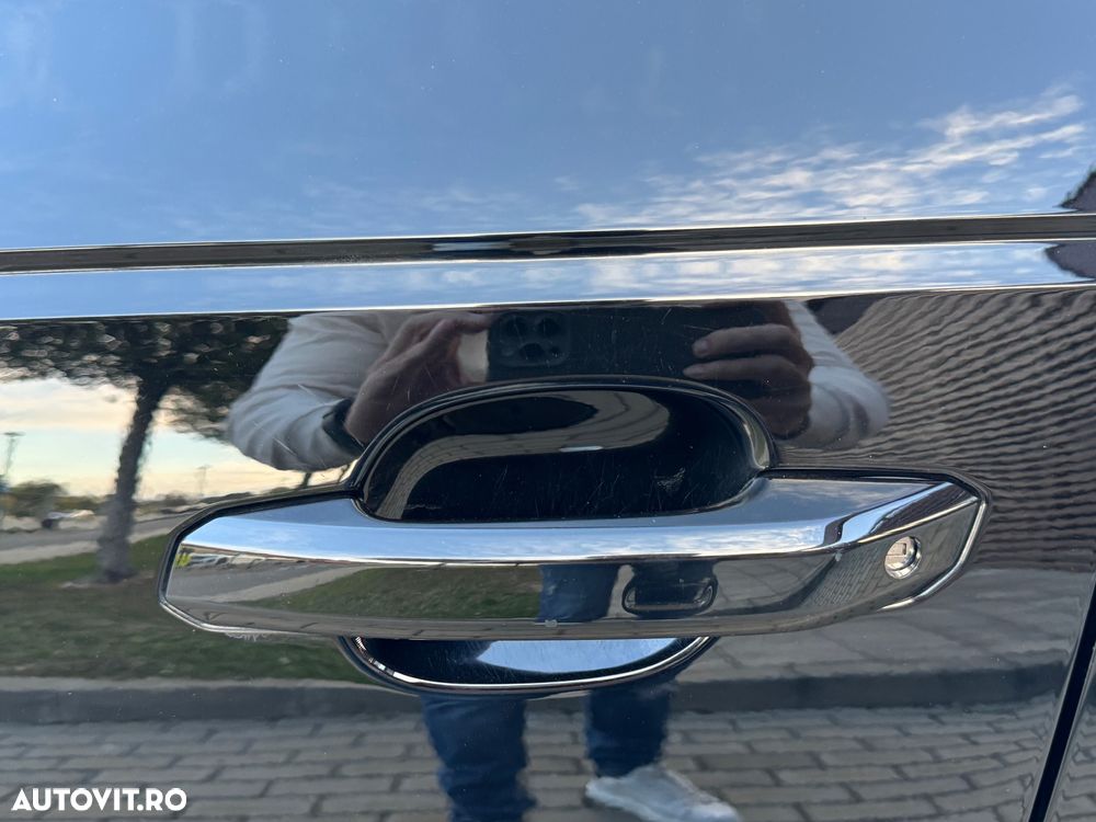 Audi A4 Avant 2.0 TDI S tronic Sport - 13