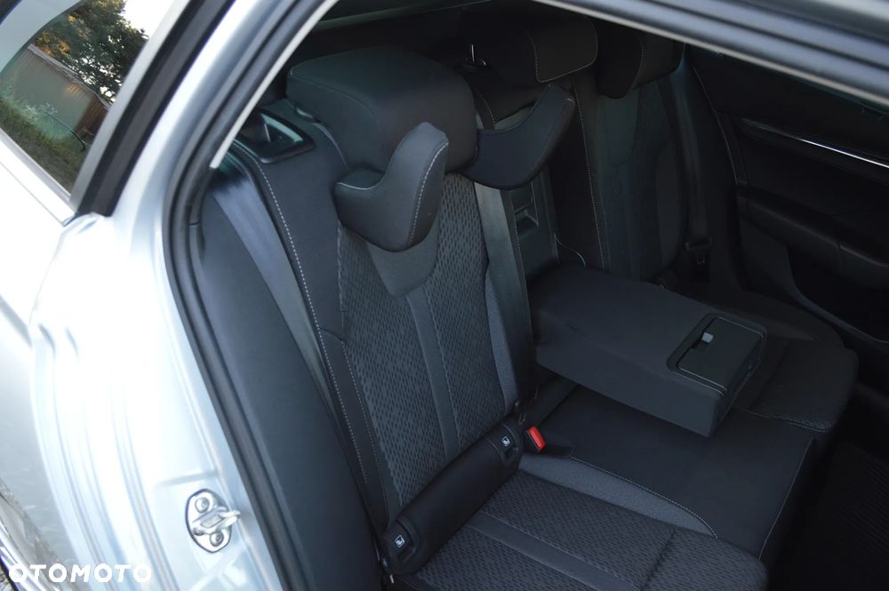 Skoda Octavia 1.5 TSI ACT Style - 20