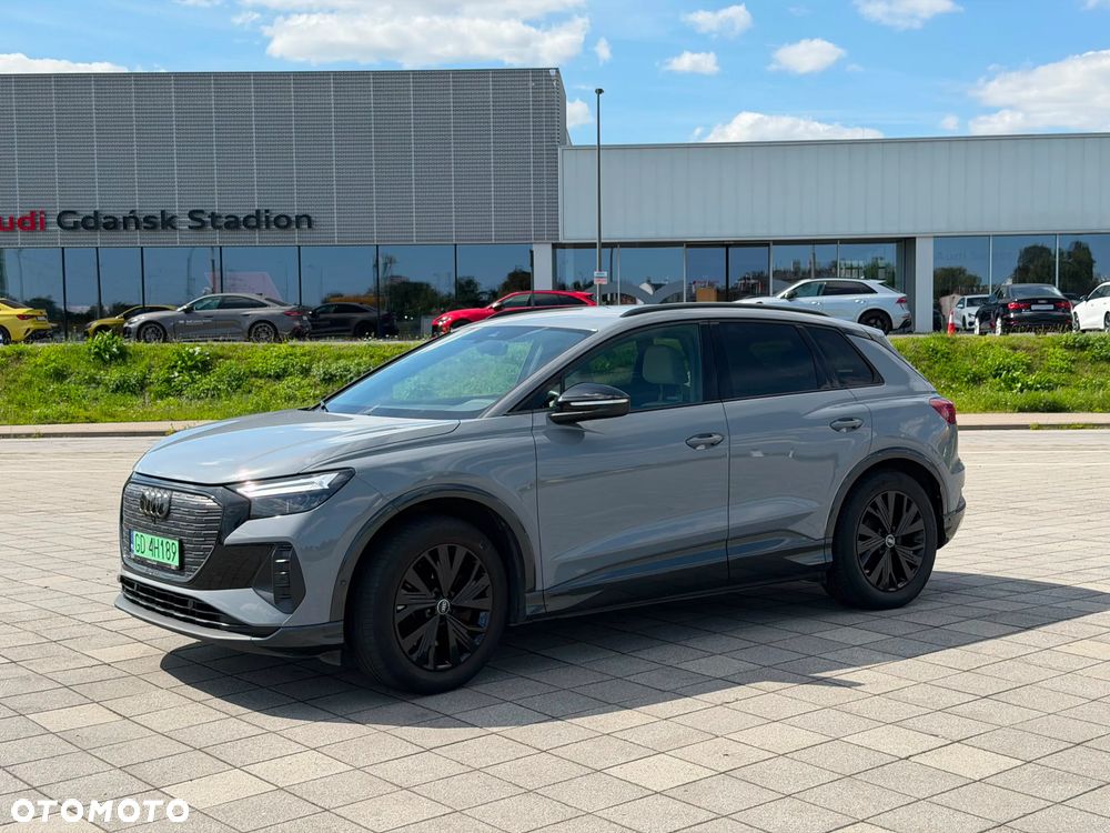 Audi Q4 e-tron SUV - 16