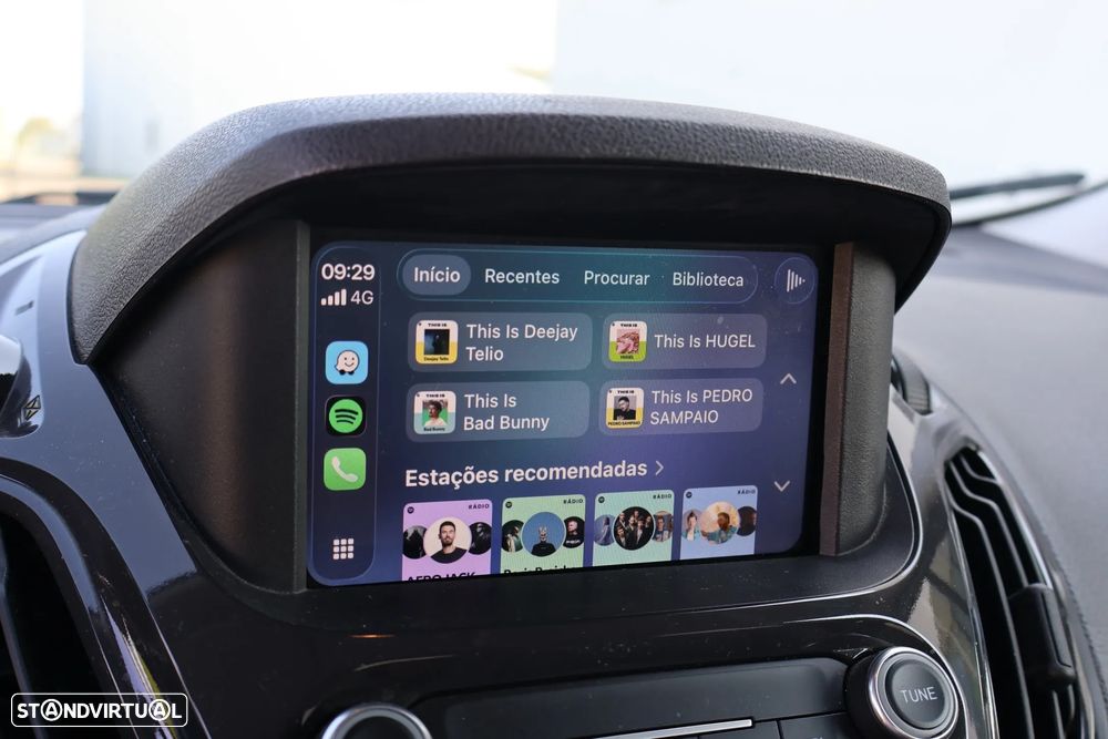 Ford Tourneo Courier 1.0 EcoBoost Ambiente - 22