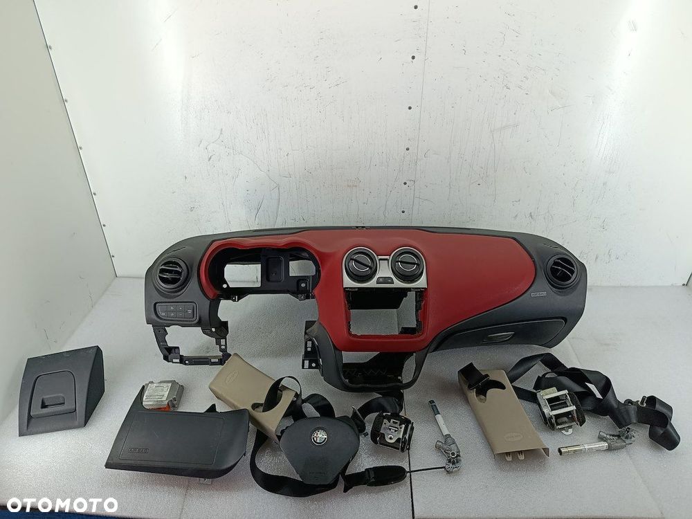 DESKA ROZDZIELCZA,KONSOLA PODUSZKI SENSOR PASY ALFA ROMEO MITO - 1