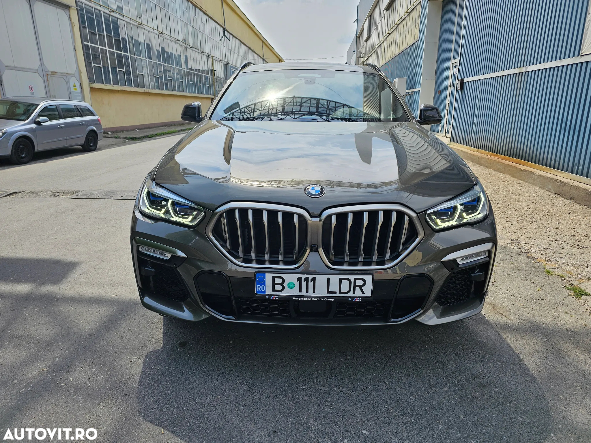 BMW X6 M M50i - 9