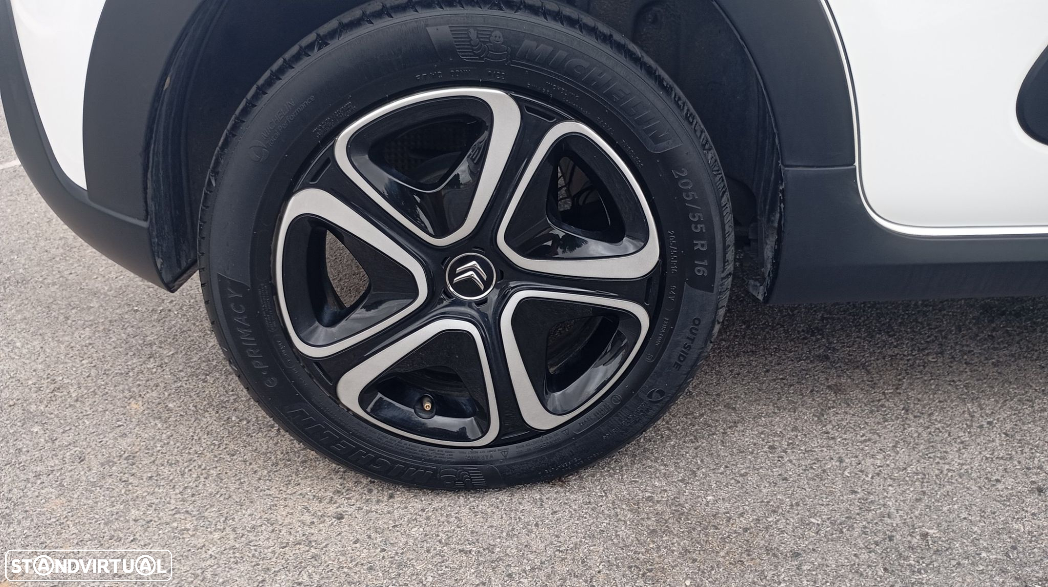 Citroën C3 1.2 PureTech Shine - 30