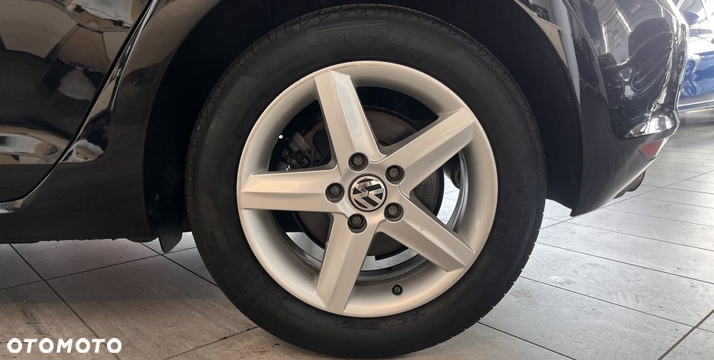 Volkswagen Golf 1.2 TSI DSG Comfortline - 8