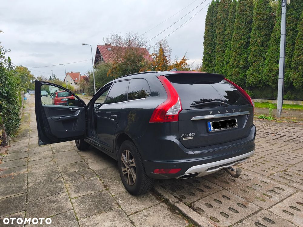 Volvo XC 60 D3 Momentum - 5