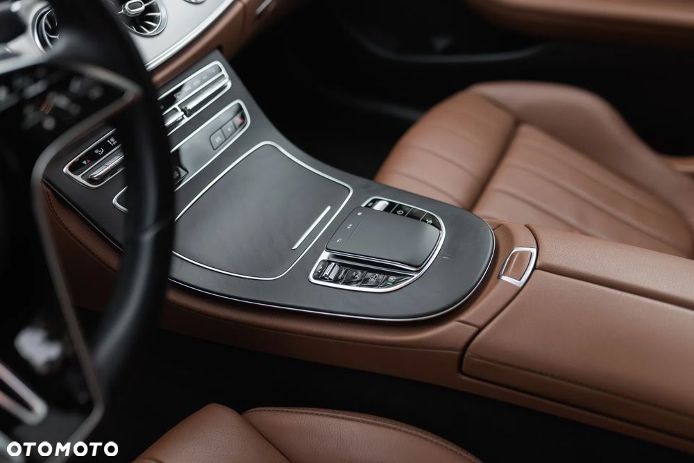 Mercedes-Benz Klasa E 200 Avantgarde - 18