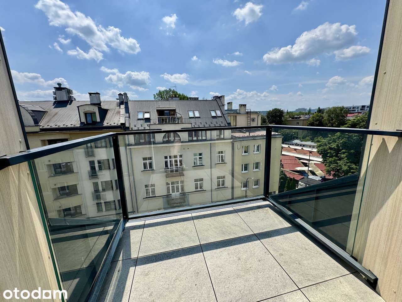 2 pokoje z osobną kuchnią | balkon | klimatyzacja | ul. Lea