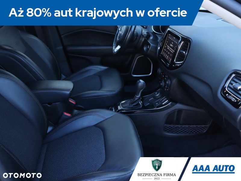 Jeep Compass - 11