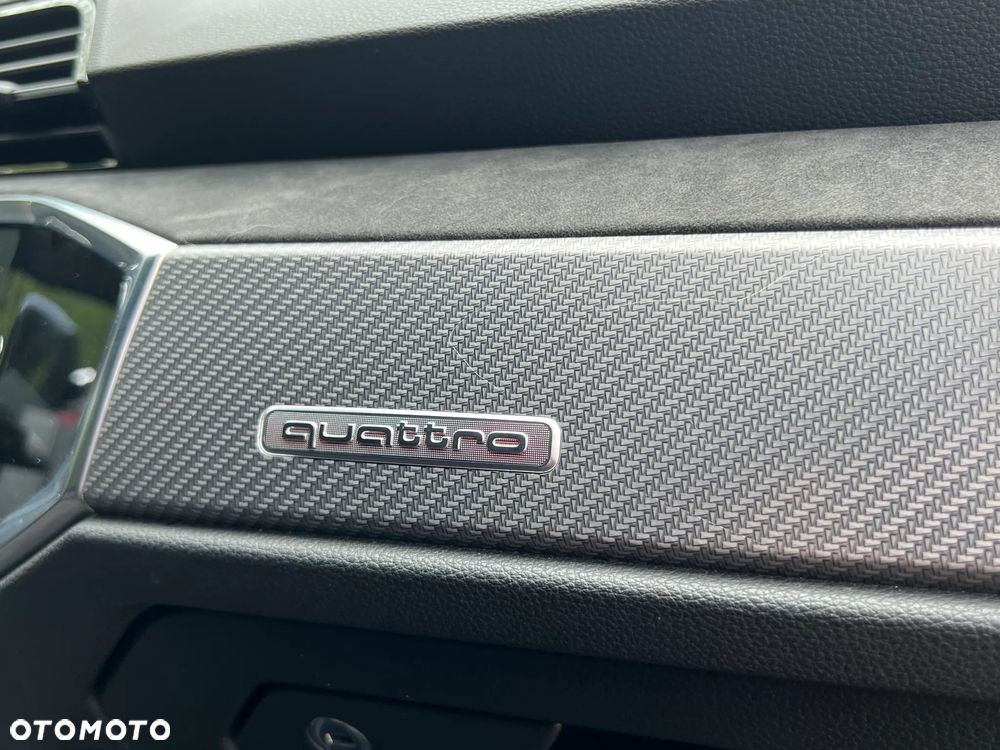 Audi RS Q3 Sportback 2.5 TFSI quattro S tronic - 16