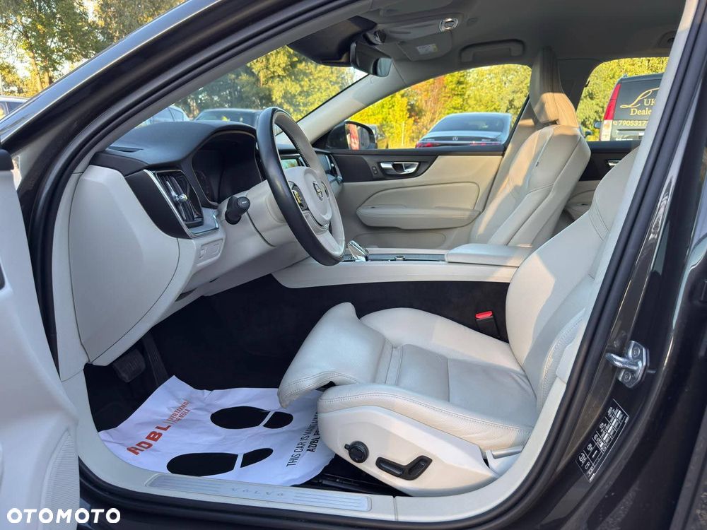 Volvo V60 B4 D Geartronic Inscription - 16