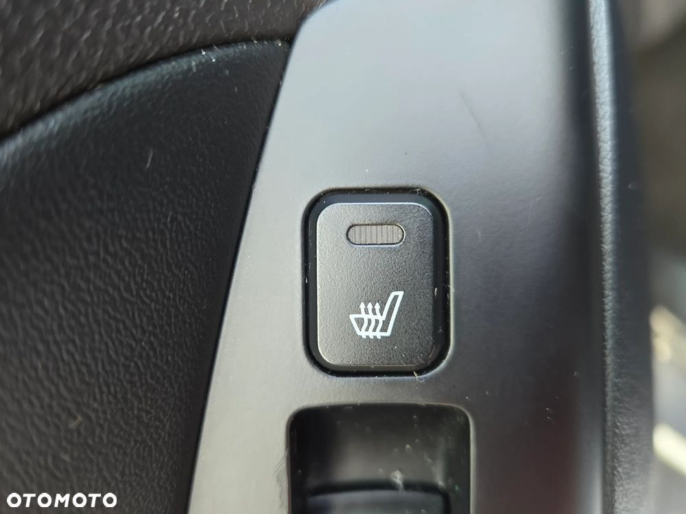 Hyundai ix35 1.7 CRDi 2WD blue Style - 19