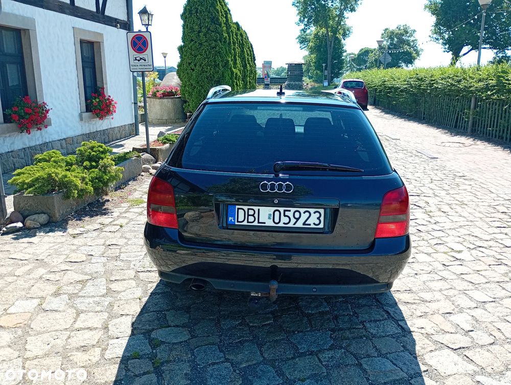 Audi A4 Avant - 37