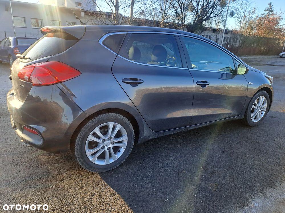Kia Ceed 1.6 CRDi M - 5