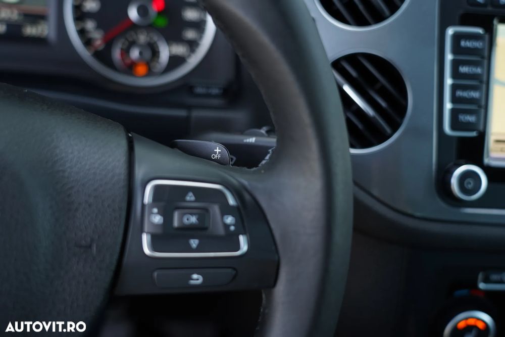 Volkswagen Tiguan - 18
