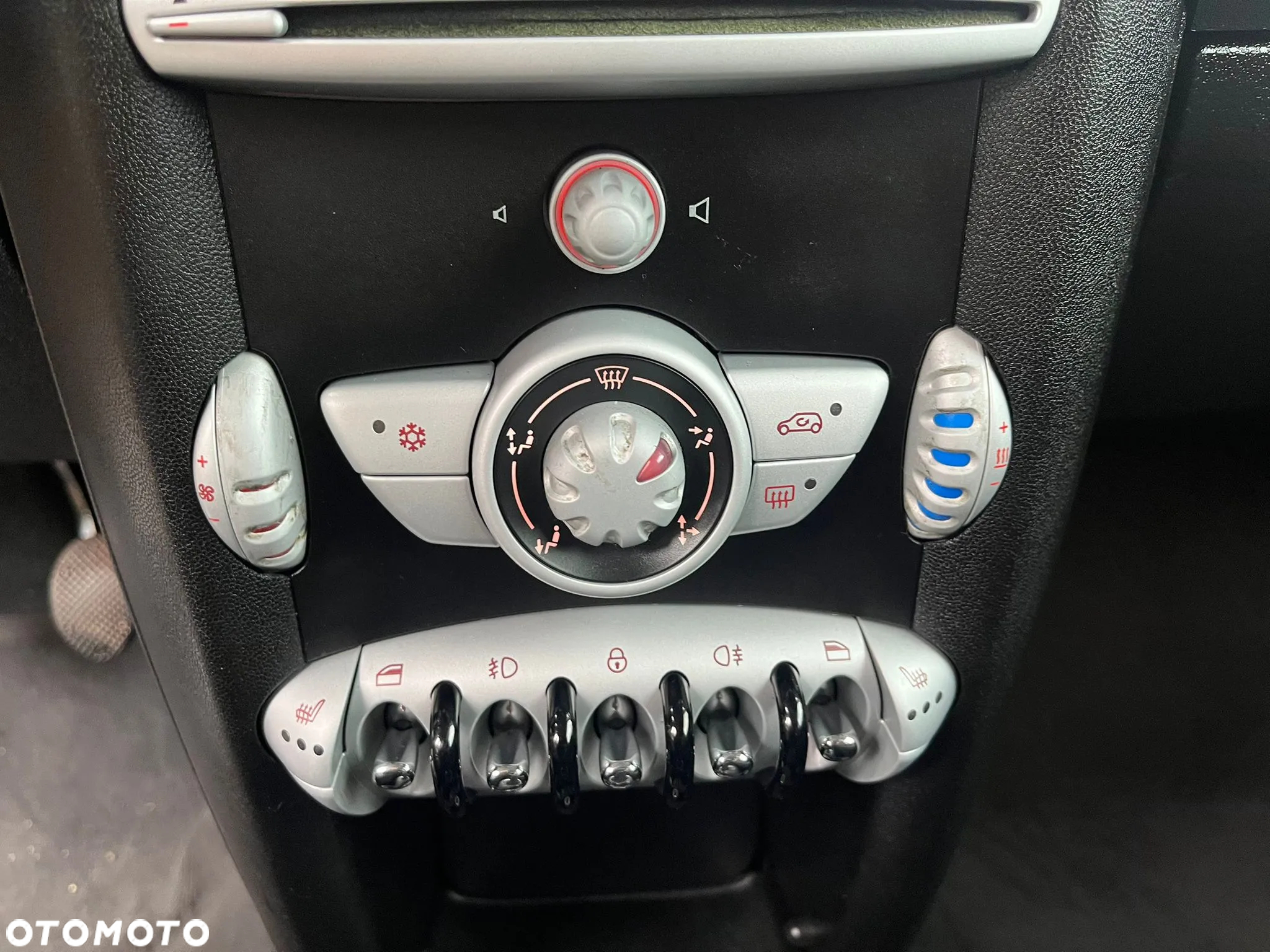 MINI Cooper - 9