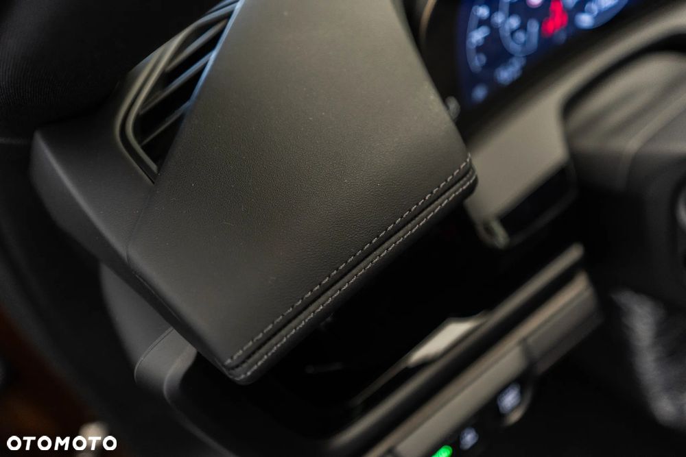 Porsche Panamera 4 - 26