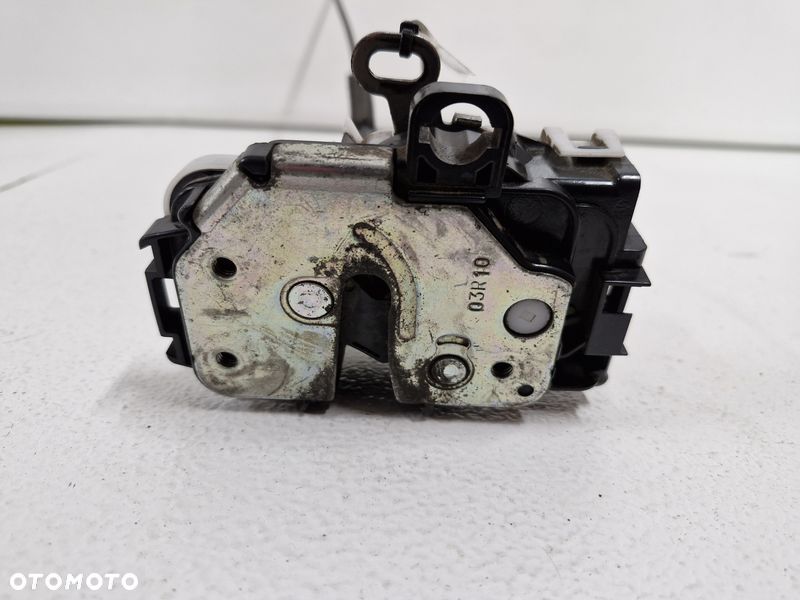 FIAT PANDA III 3 ZAMEK DRZWI PRAWY RZÓD 4 PIN EU EUROPA 51963632 - 4